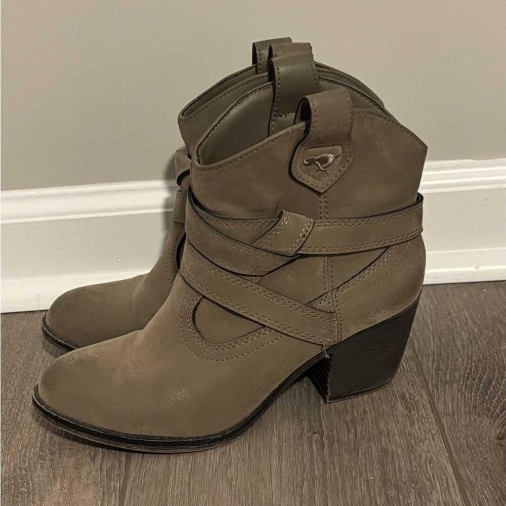 Rocket Dog Olive Ankle Boots